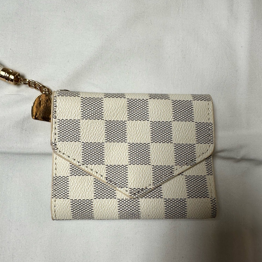 Checkered Cream and Gray Women's wallet